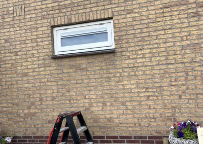 Badkamer kozijn en raam